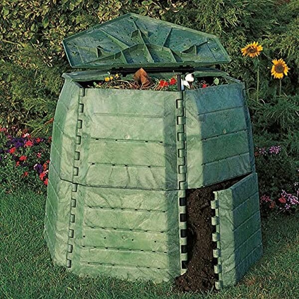 Découvrez notre test détaillé du composteur thermique 1065 l : efficacité, durabilité et meilleures pratiques pour un compostage réussi.