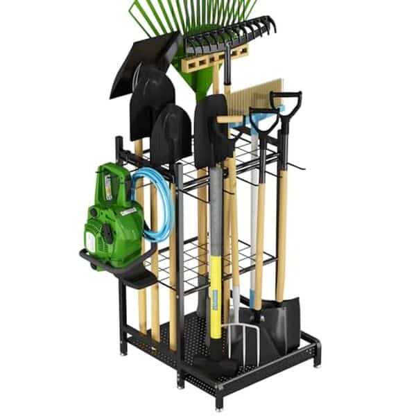 Découvrez l'organisateur GILLAS pour outils de jardin et optimisez votre espace de travail. Solution robuste et pratique pour jardiniers exigeants.