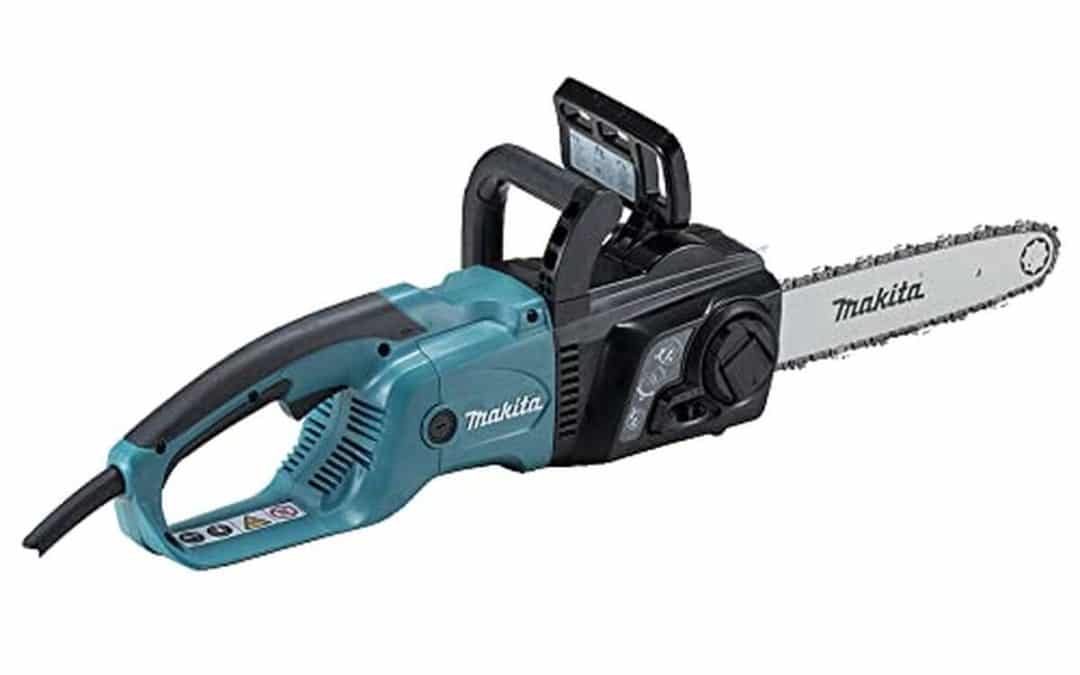 Test de la tronçonneuse Makita UC4051AK 2026 W 40 cm et accessoires