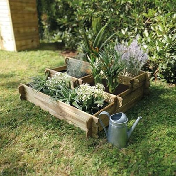 Découvrez notre analyse approfondie du carré potager en bois 187L Angelic CERLAND : avantages, inconvénients et astuces pour un jardinage réussi
