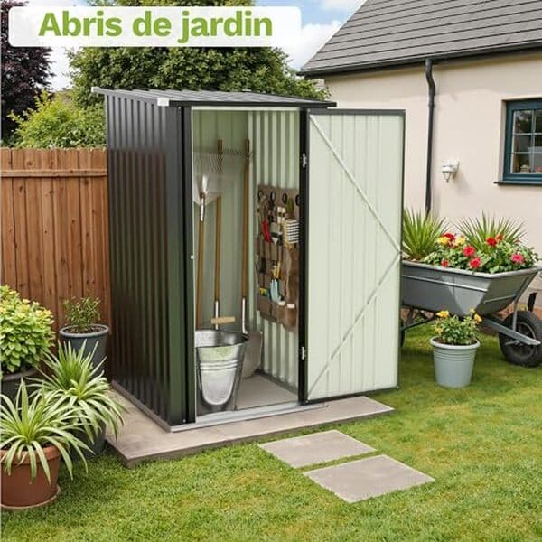 Découvrez notre test complet de l'abri de jardin Triumphkey : étanchéité, porte verrouillable et qualité de construction. Avis détaillé et conseils d'achat. 